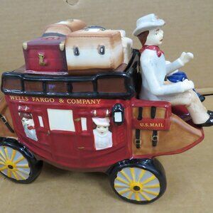 2011 Wells Fargo Ceramic Stagecoach Cookie Jar NOS IOB